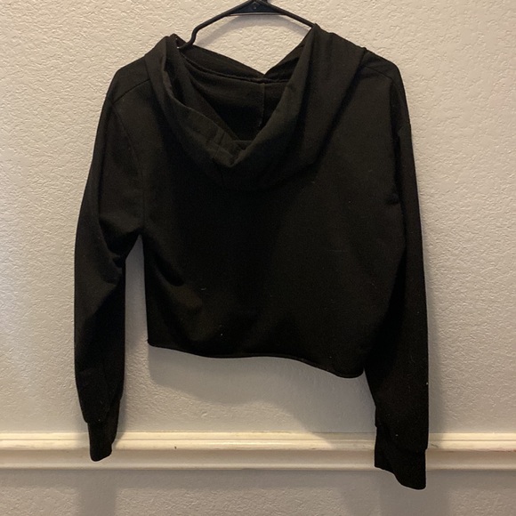 Crop top hoodie - Picture 2 of 2